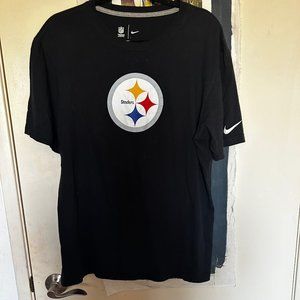 EUC Large Steelers T Shirt